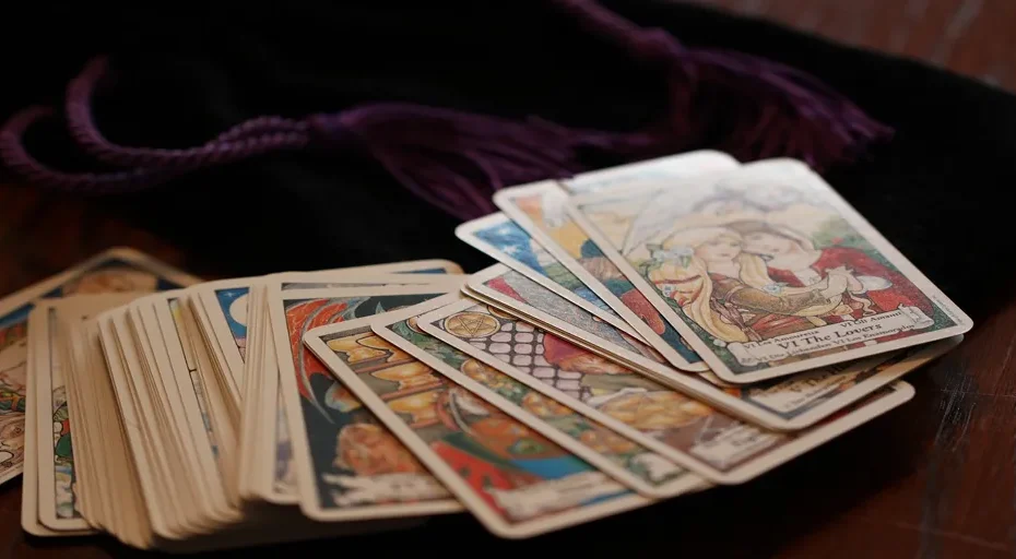 neptunes promise report - tarot, cards, magic