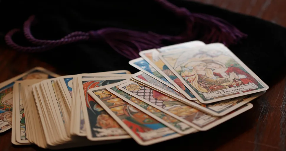 pluto trine venus transit - tarot, cards, magic